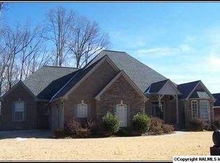 1710 Walnut St, Albertville, AL 35950