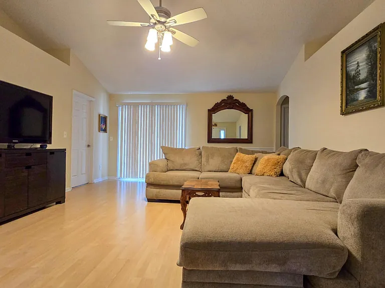12220 Footpath Ln — Photo 11