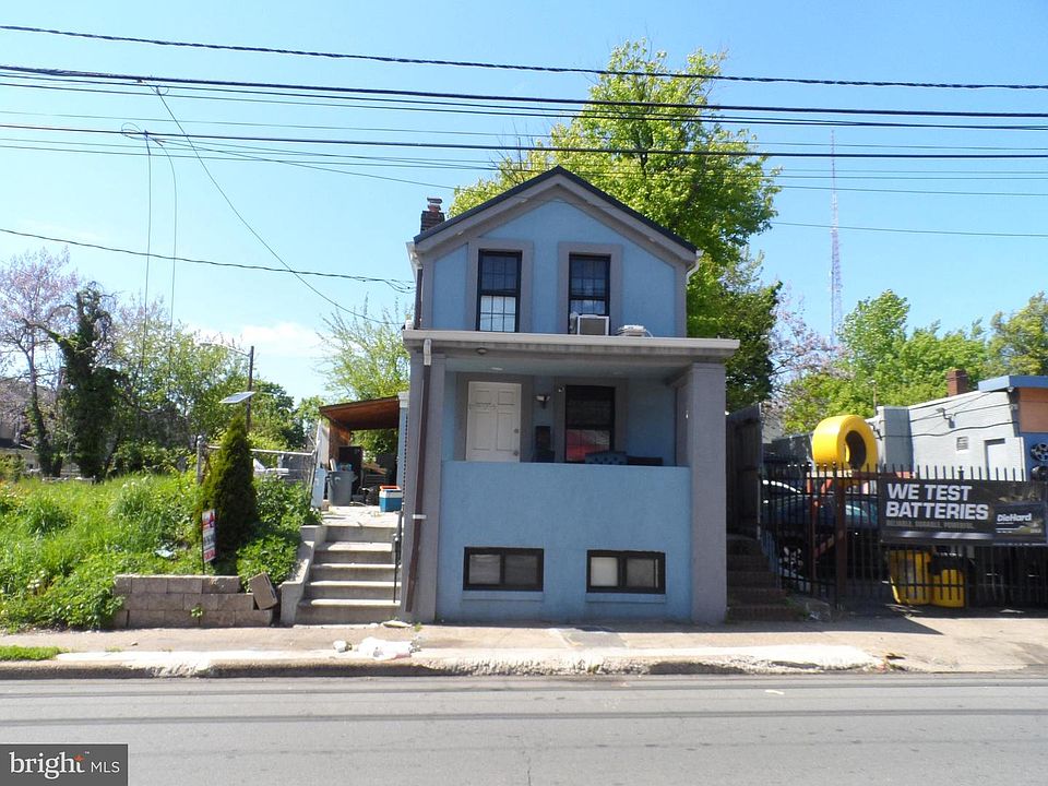 1st image of 843 Calhoun St