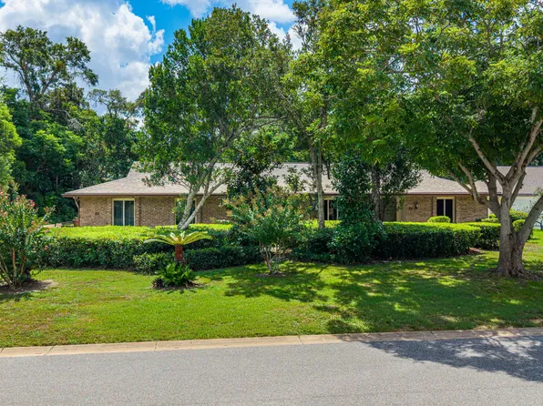 82 S Saint Andrews Dr, Ormond Beach, FL 32174