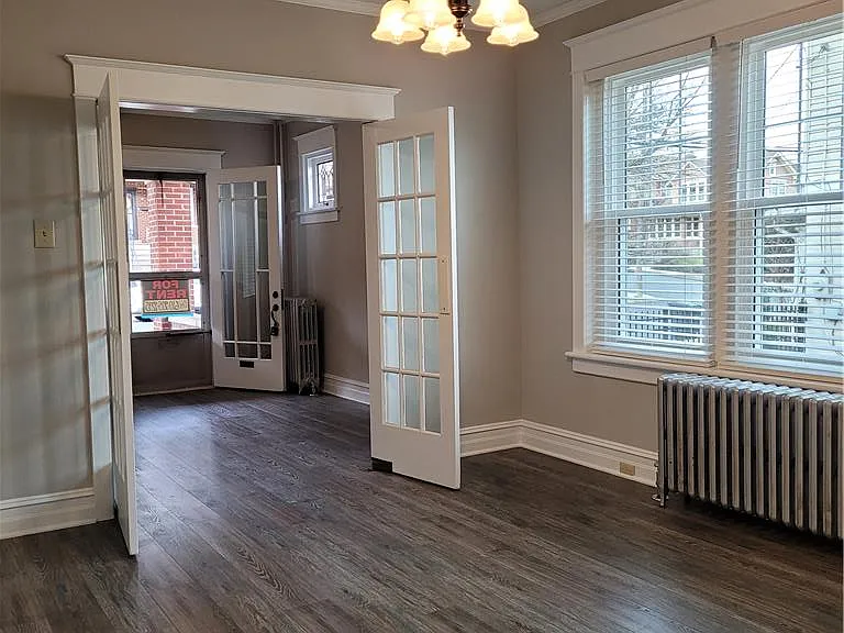 73 W Greenwich St — Photo 13