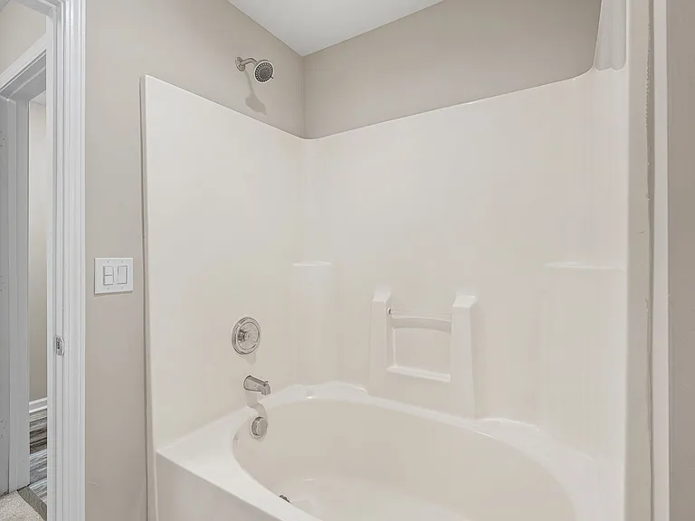 2632 Weddington Ave — Photo 24