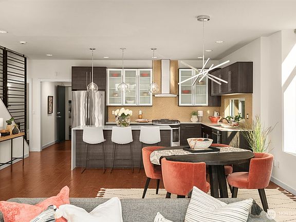 3rd image of 4518 SW Austin Street