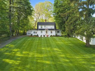 610 Fern St, West Hartford, CT 06107