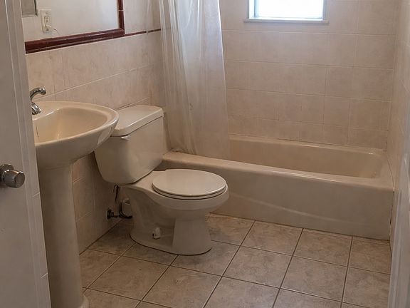 3rd image of 82-19 Ankener Ave #1