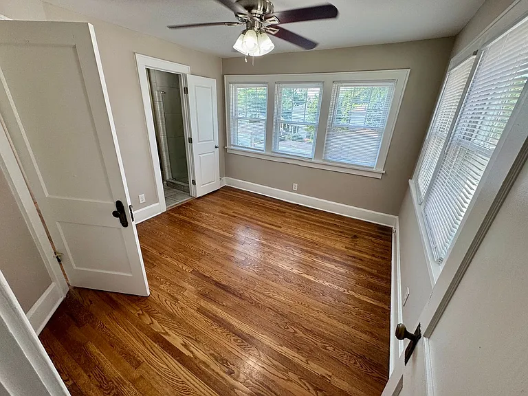 1323 W 3rd Ave — Photo 42