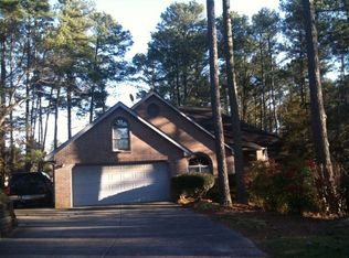 6995 Windstone Ln, Stone Mountain, GA 30087