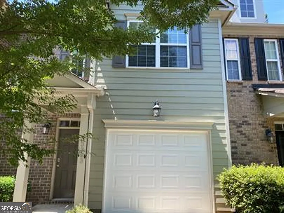 3333 Thornbridge Dr