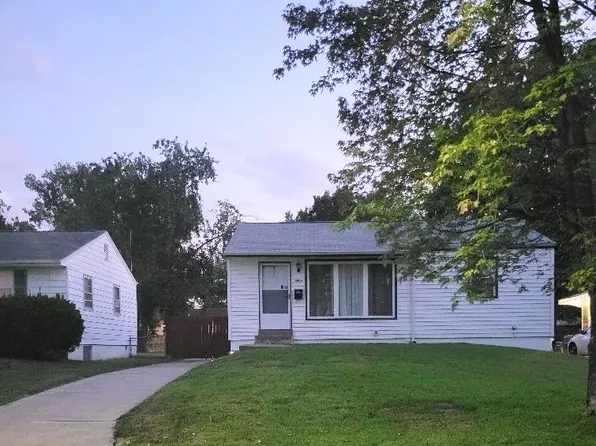 3804 Courtois St, Saint Louis, MO 63123