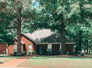 393 Gettysburg Dr, Jackson, TN 38305