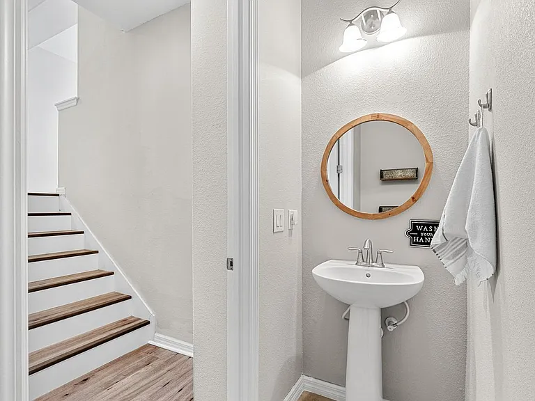 1380 Mill Stream Ln — Photo 12