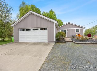 2058 N White Birch Dr, Mears, MI 49436