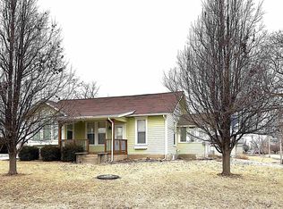 507 E Dallas St, Montezuma, IA 50171