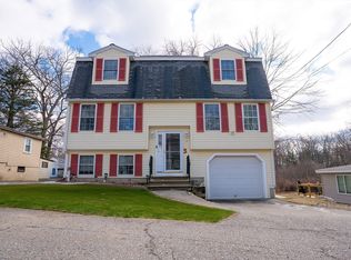3 Columbia Rd, Billerica, MA 01821