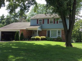 275 Manor Rd, Harleysville, PA 19438