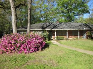 1807 Dogwood St, Magnolia, AR 71753