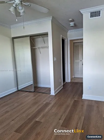 2 bed, 2.0 bath, 1097 sqft, $2,300 — Photo 4