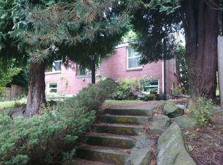 2114 42nd Ave SW, Seattle, WA 98116