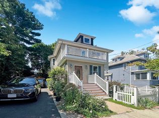 26 Garnet Rd #2, West Roxbury, MA 02132