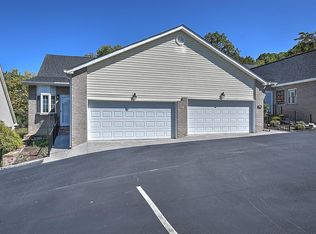 3741 Apple Grove Cir, Kingsport, TN 37664