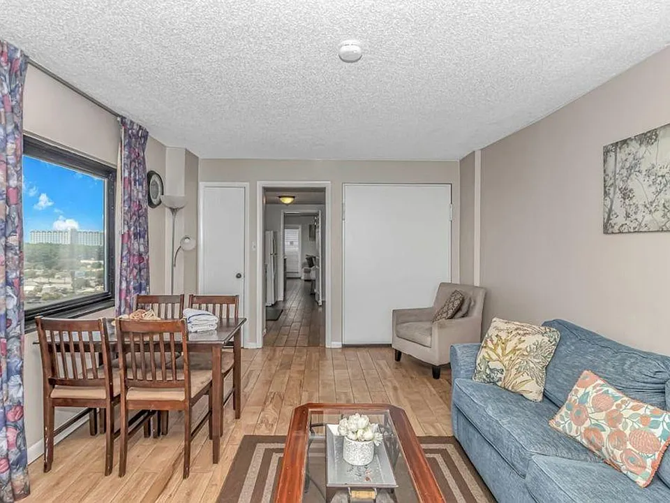 2500 N Ocean Blvd #ID1404266P