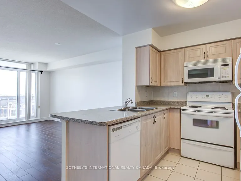 4968 Yonge St #3601 — Photo 14