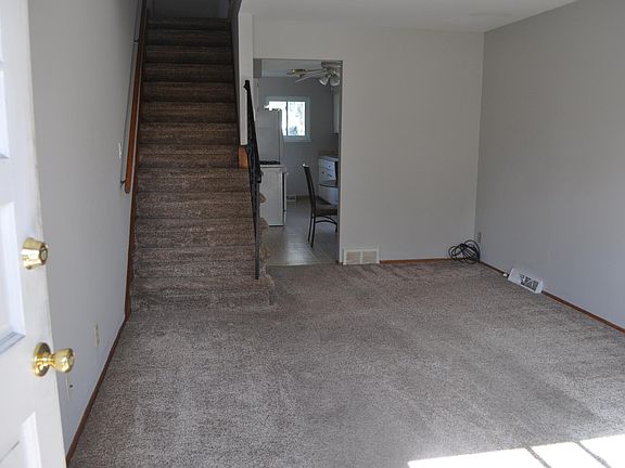 3rd image of 2910 Marioncliff Dr
