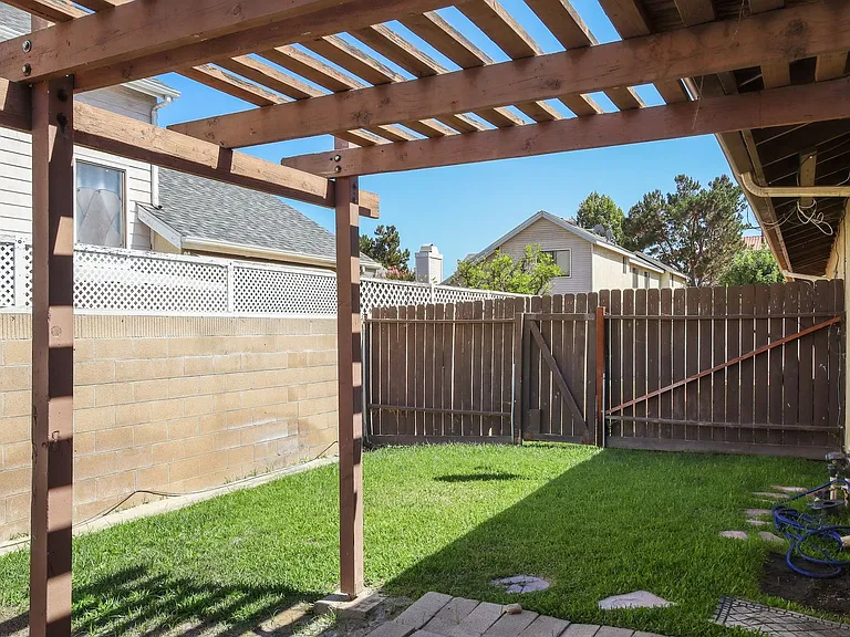 3565 W Savanna St #5 — Photo 20