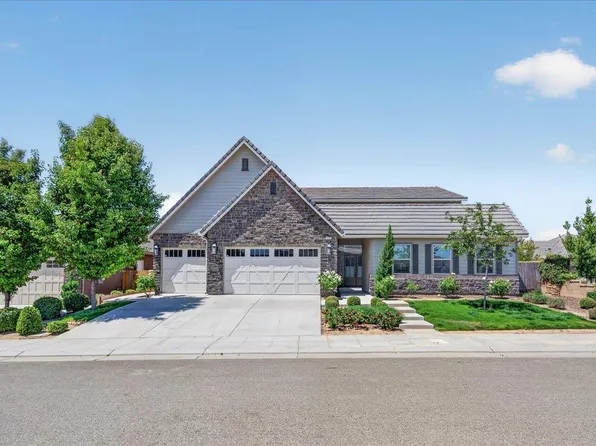 338 Boulder Dr S, Madera, CA 93636