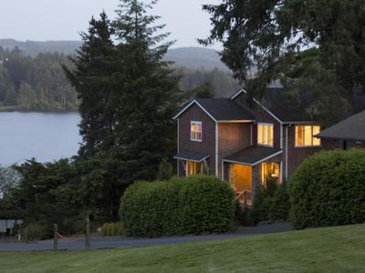 1223 NE Regatta Park Dr, Lincoln City, OR, 97367