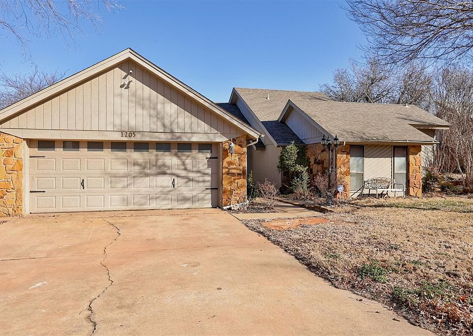 1205 Brookhaven Dr, Edmond, OK 73034 | Zillow