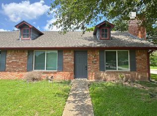 807 S Apache Dr, Temple, TX 76504