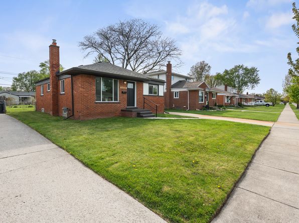 23130 Beverly St, Saint Clair Shores, MI 48082