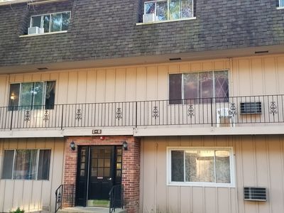 2304 Algonquin Rd APT 4, Rolling Meadows, IL, 60008