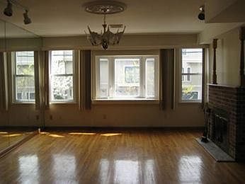 2nd image of 7 Grand St #1N