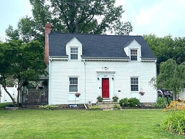 1st image of 523 King Ave