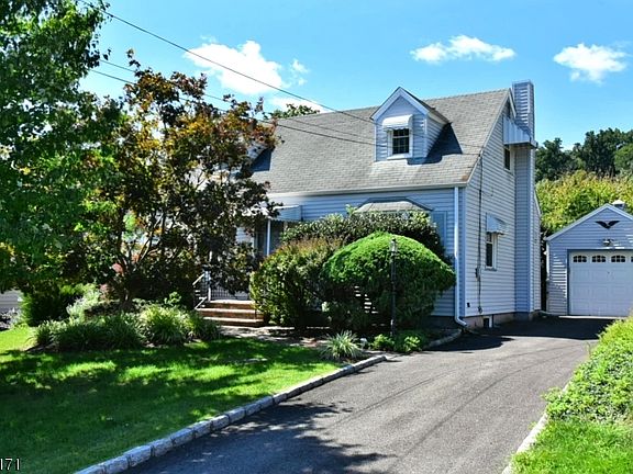 2nd image of 12 Woodside Ave