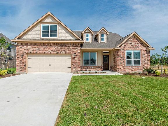 2nd image of 9618 Oaklawn Dr