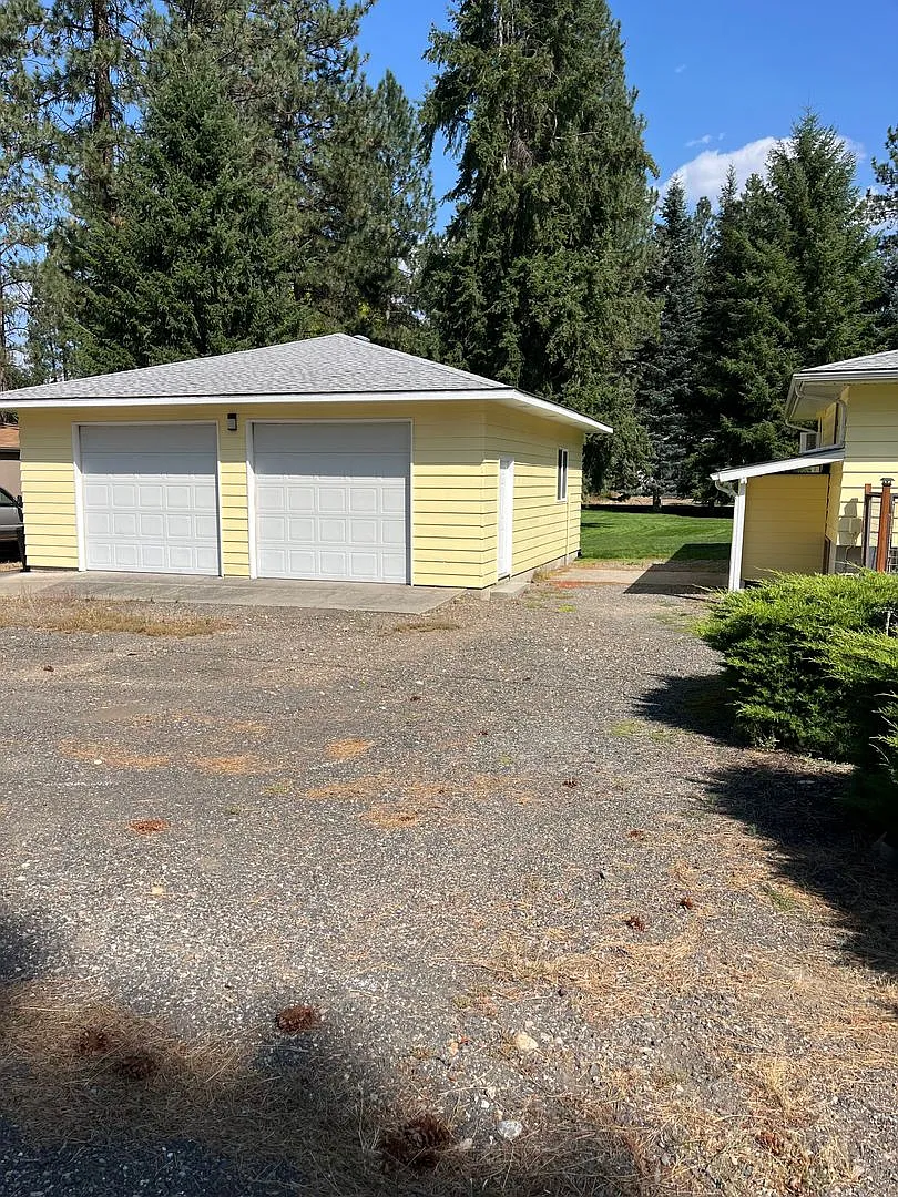 6-Bedroom Home for Rent — Photo 3