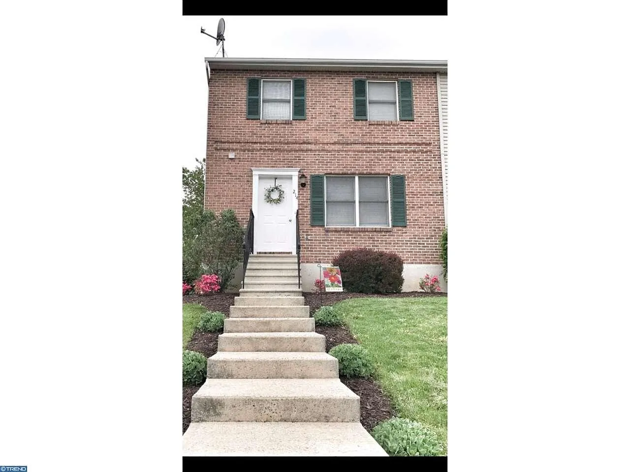 214 Poplar Dr photo 1