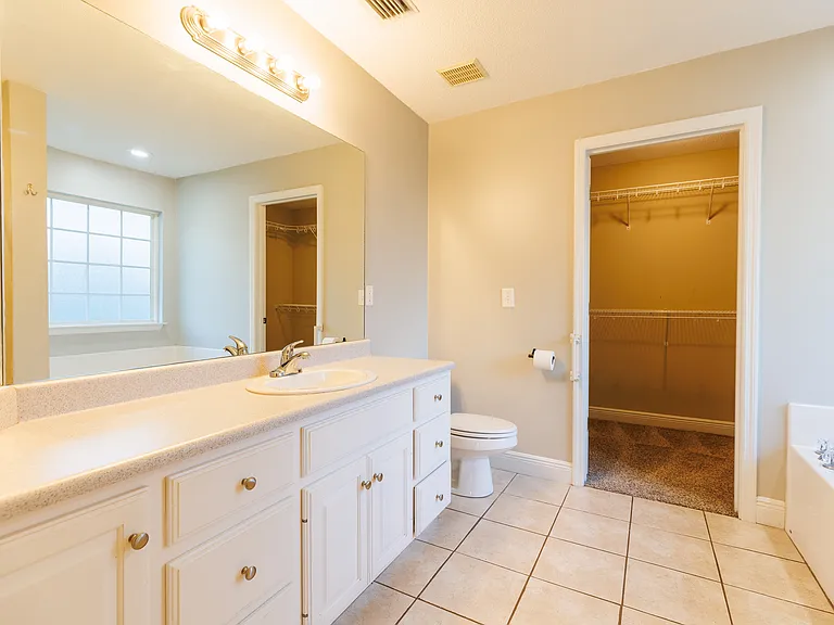 76 Brookfield Dr — Photo 24