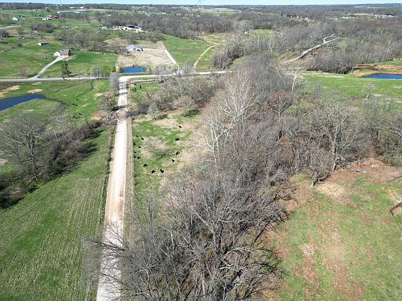 3rd image of Duke Hill Rd