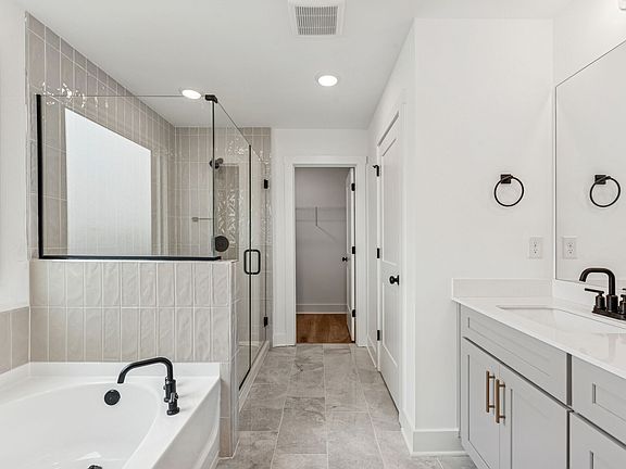 Owner s Bathroom