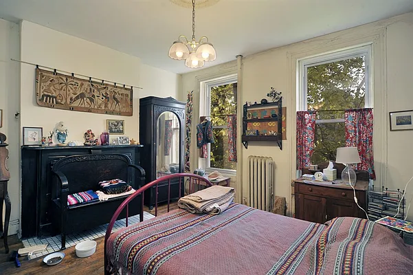 Sold by Corcoran | media 12