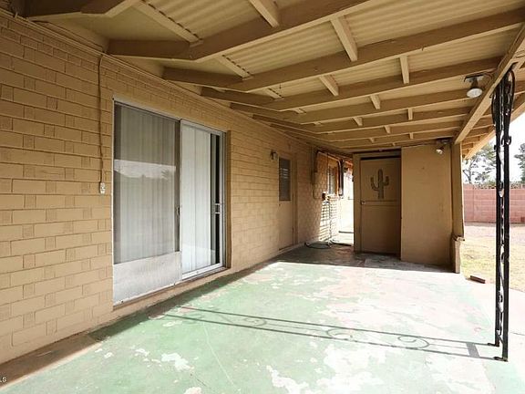 3rd image of 8207 E Columbus Ave