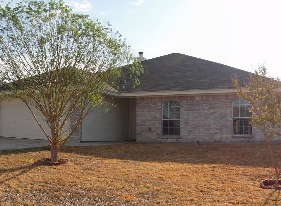 001_220 Sims Ridge Front_06162022