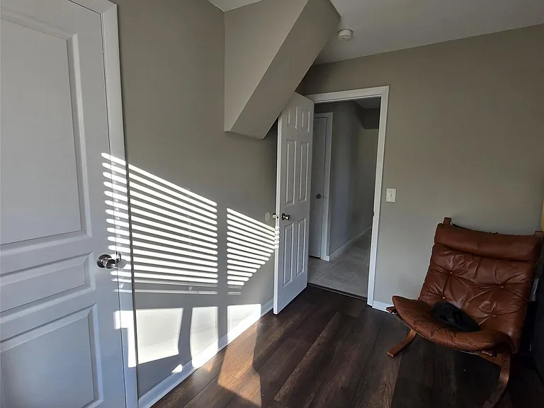 805 S Winding Dr — Photo 9