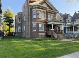 5935 W Race Ave #1F, Chicago, IL 60644