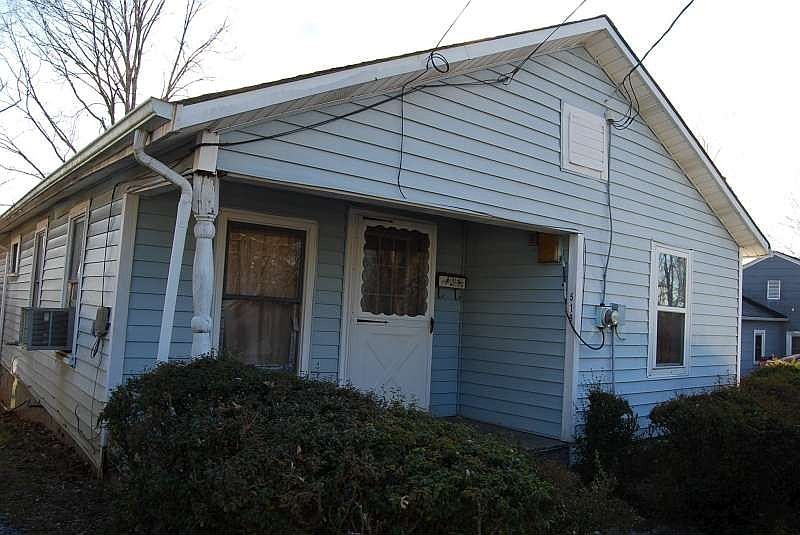 1st image of 519 Hartley Pl