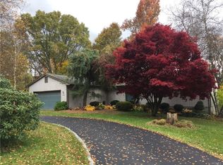 1 Harvest Cir, Warwick, NY 10990